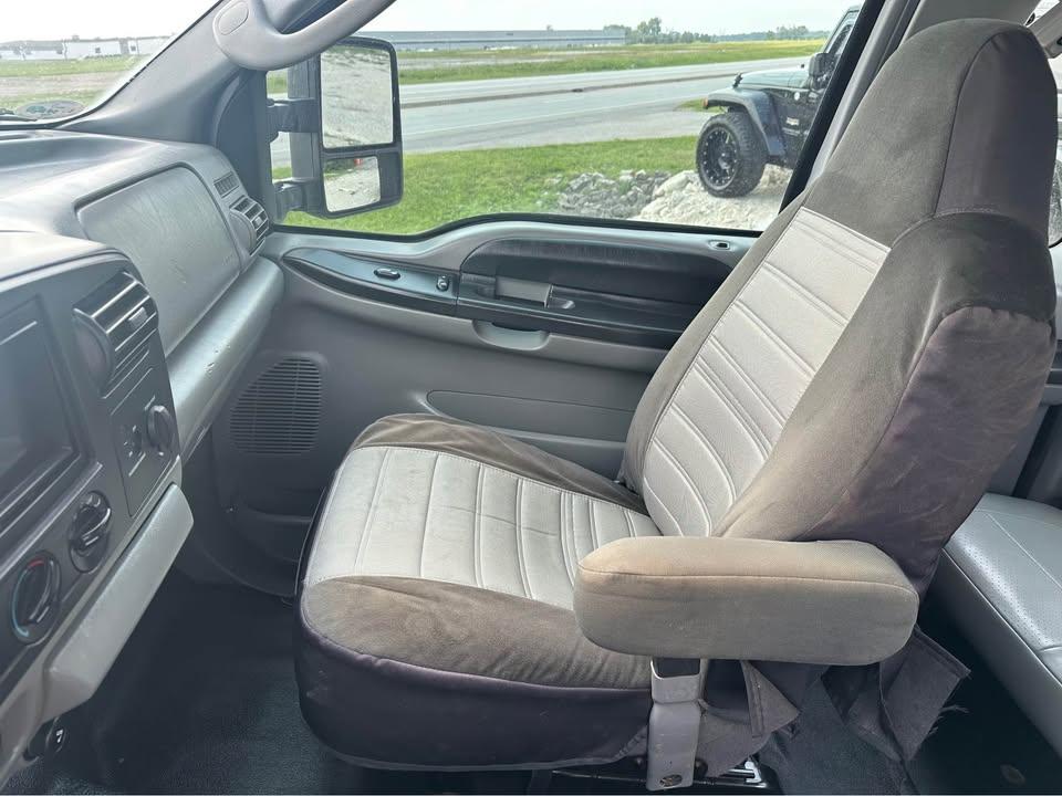Ford F-250 SD XLT SuperCab Long Bed 4WD 2005