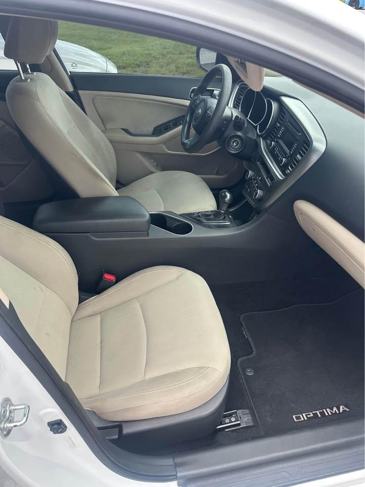 Kia Optima LX 2014