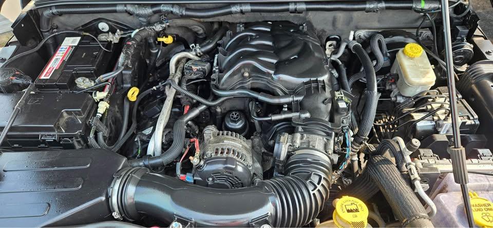 Jeep Wrangler Unlimited Sport 4WD 2014