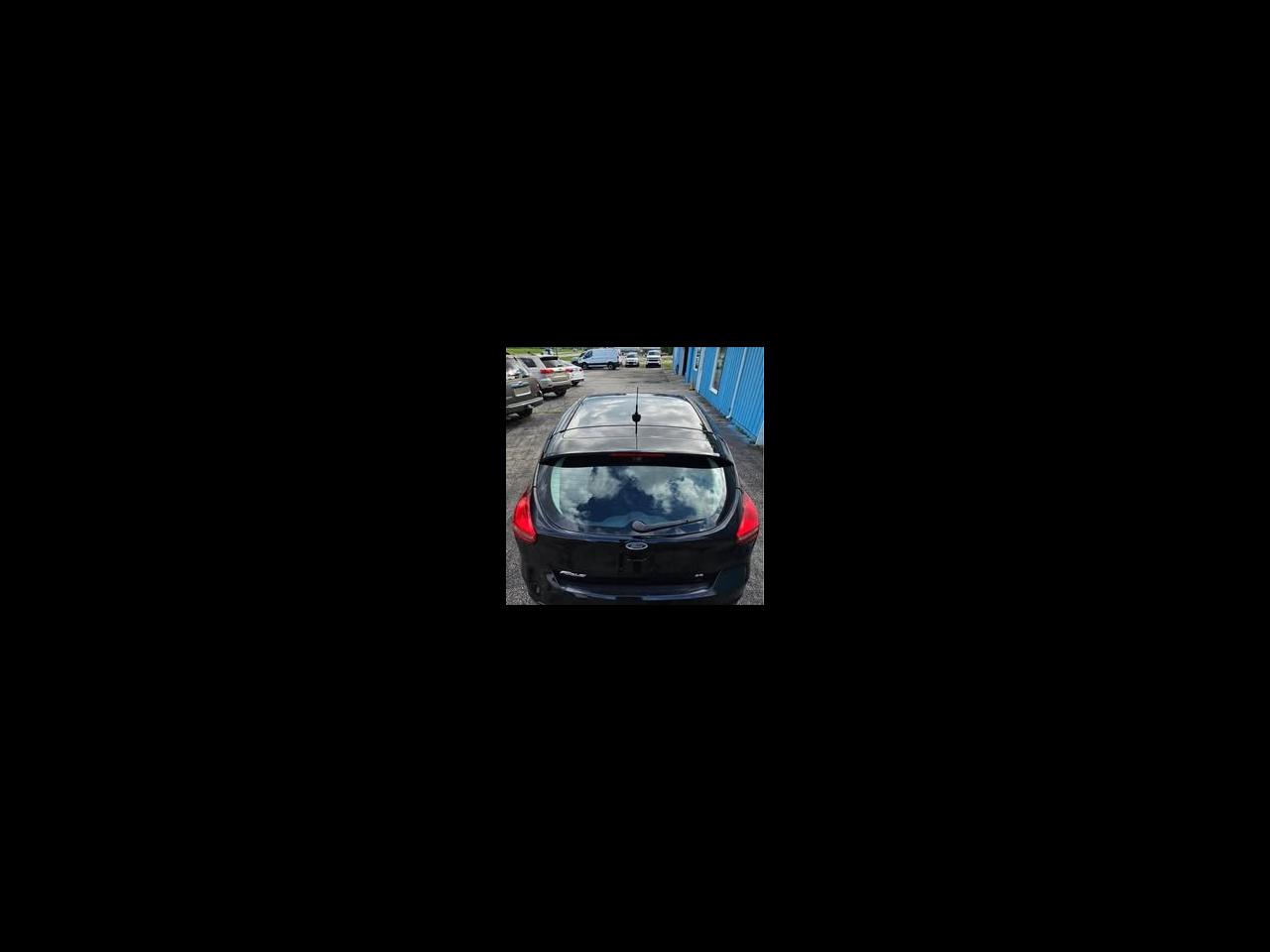 2017 Ford Focus SE Hatch