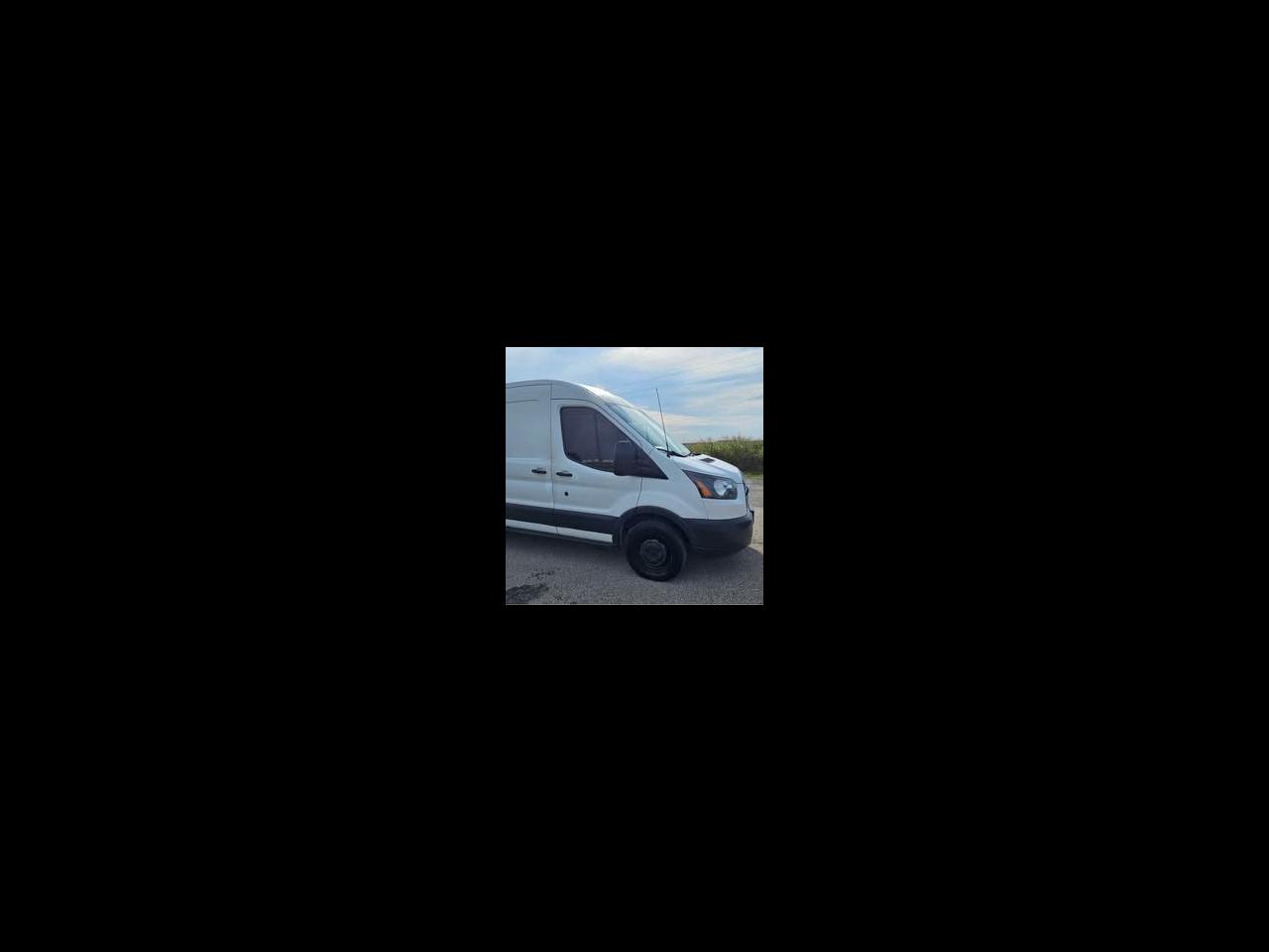 Ford Transit 250 Van Med. Roof w/Sliding Pass. 130-in. WB 2018