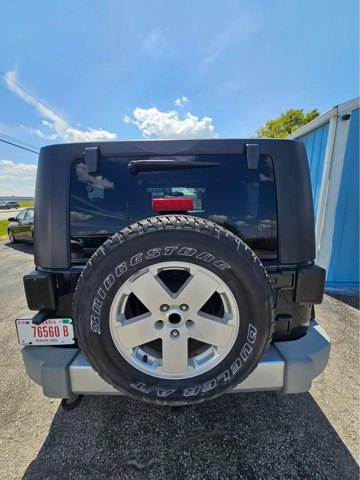Jeep Wrangler Sahara 4WD 2010