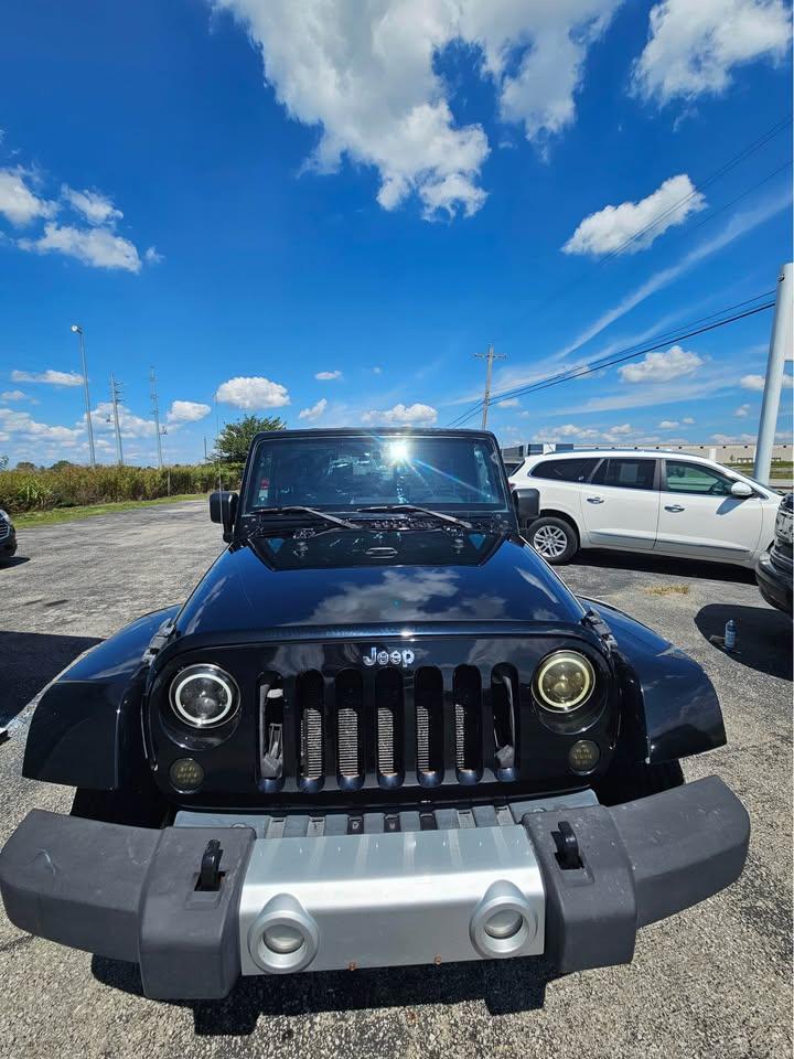 Jeep Wrangler Sahara 4WD 2010