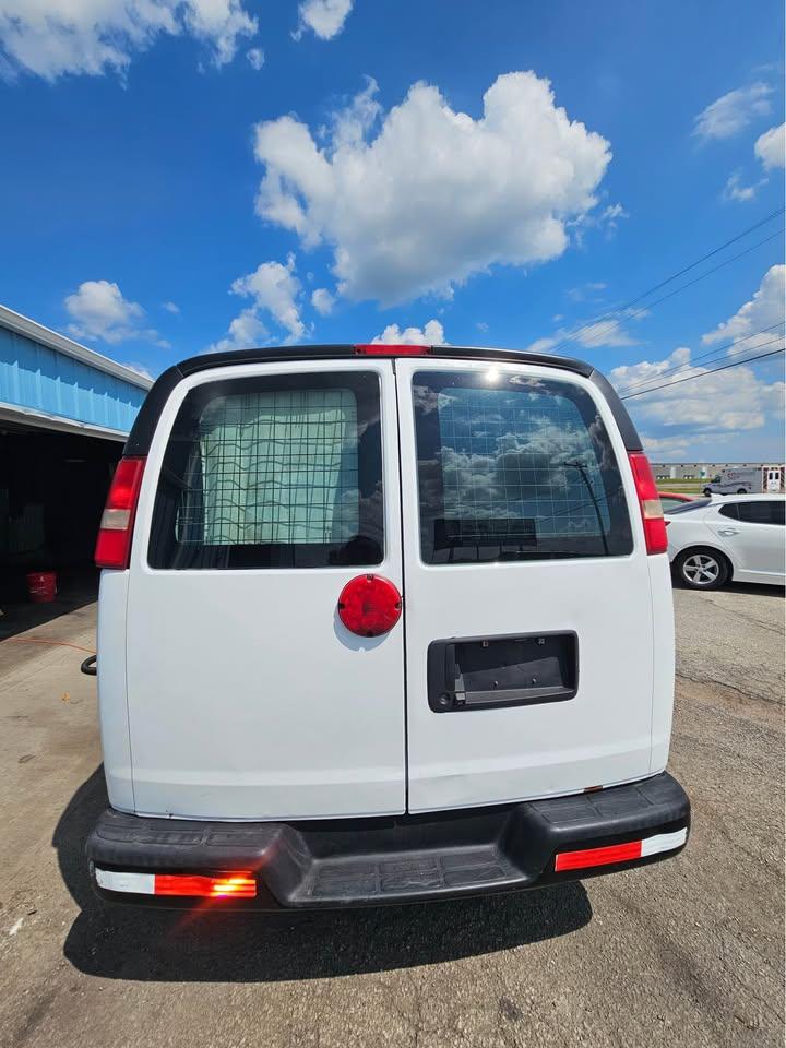 Chevrolet Express 1500 Cargo 2013