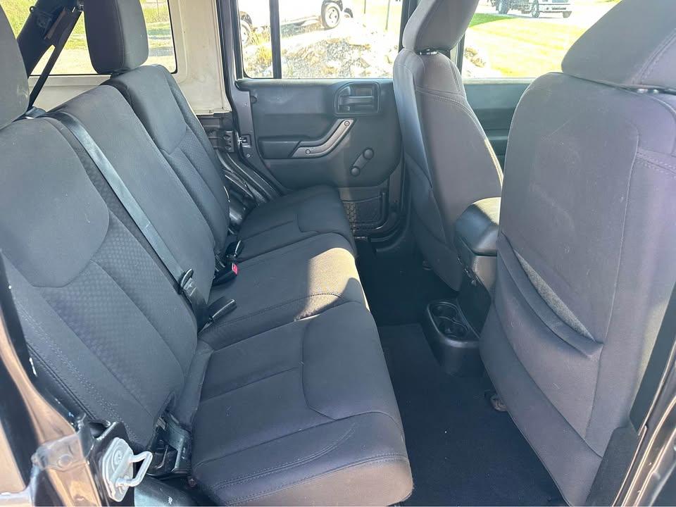 Jeep Wrangler Unlimited Rubicon 4WD 2014