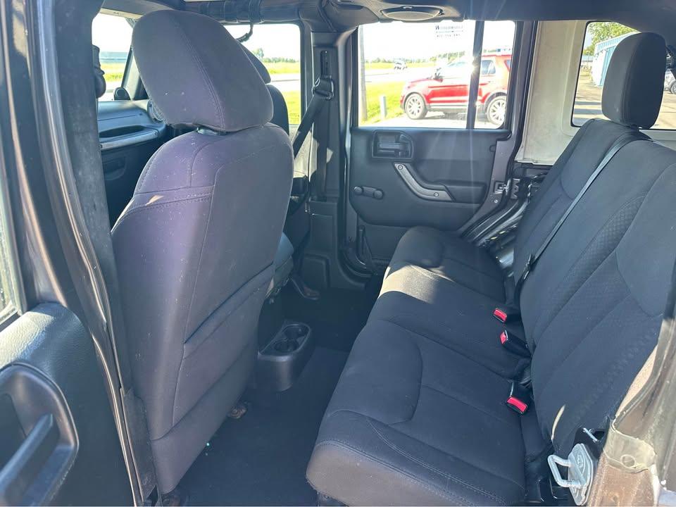 Jeep Wrangler Unlimited Rubicon 4WD 2014