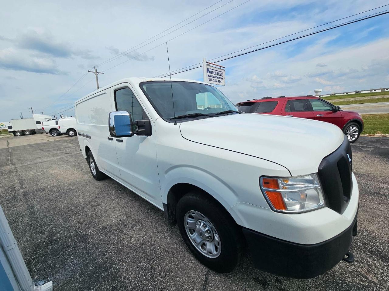 Nissan NV Cargo 3500 HD S High Roof 2016