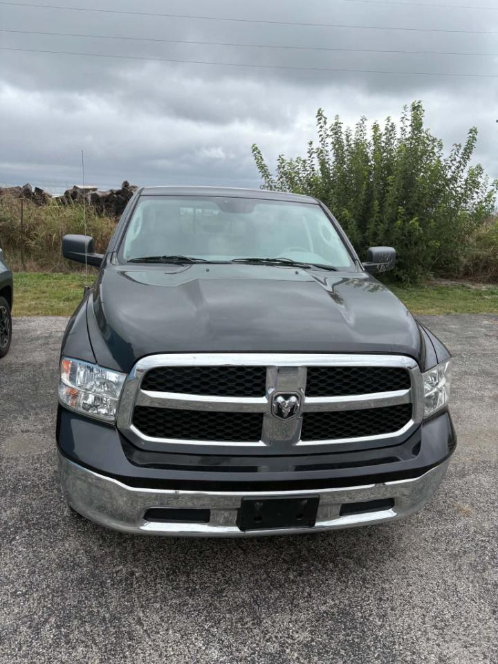 RAM 1500 SLT Crew Cab SWB 4WD 2015