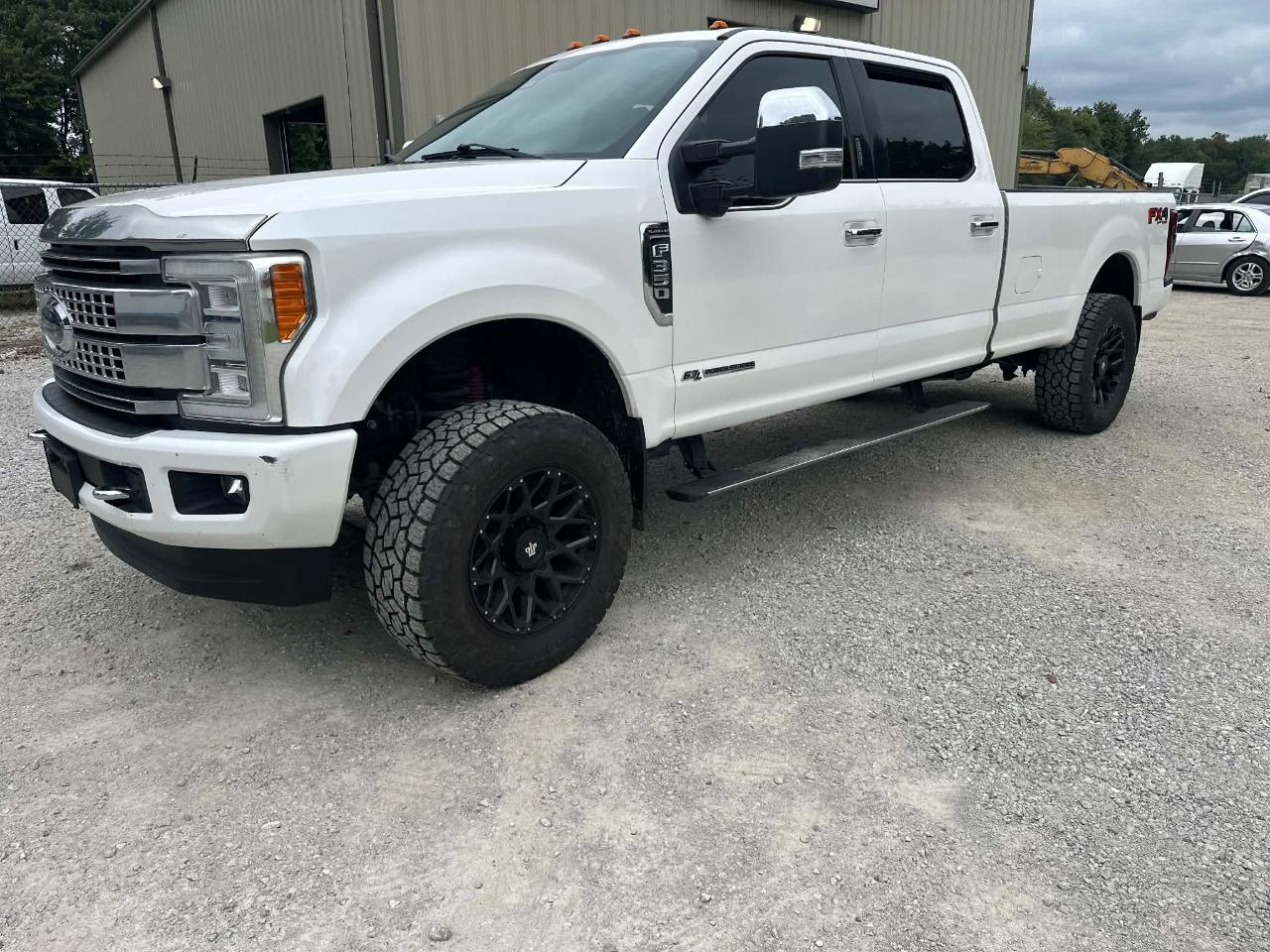 Ford F-350 SD King Ranch Crew Cab 4WD 2017