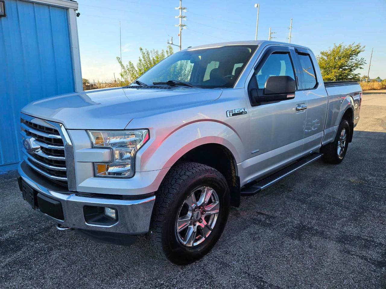 Ford F-150 Lariat SuperCab 8-ft. 4WD 2016