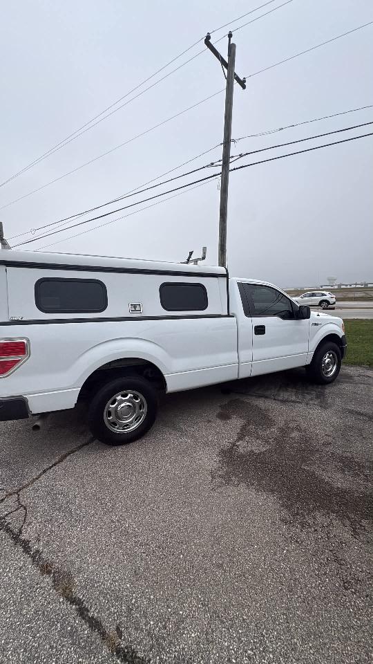 Ford F-150 XLT 8-ft. Bed 2WD 2013