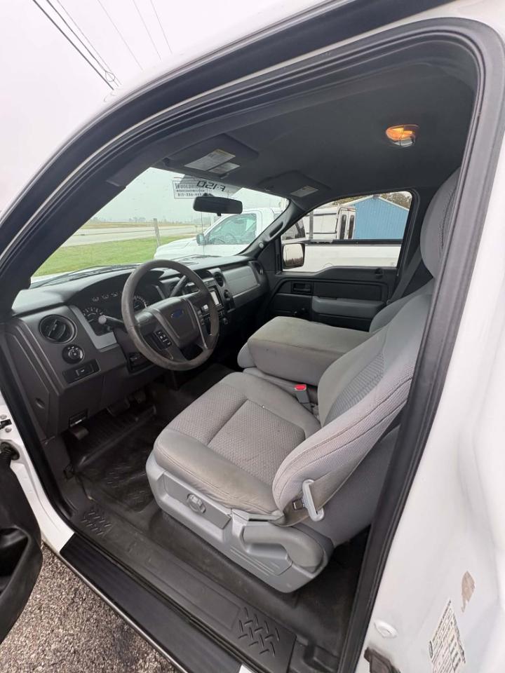 Ford F-150 XLT 8-ft. Bed 2WD 2013