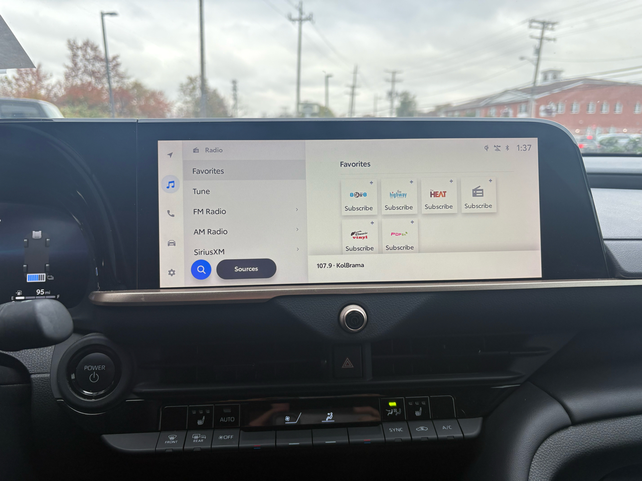 Toyota Crown  2024 Toyota Crown  2024