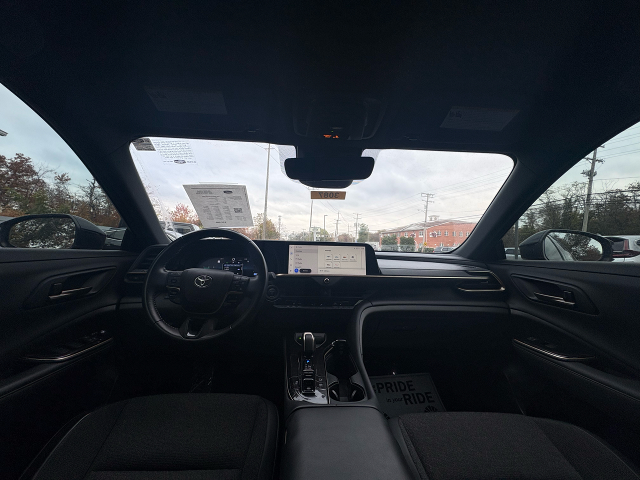 Toyota Crown  2024 Toyota Crown  2024