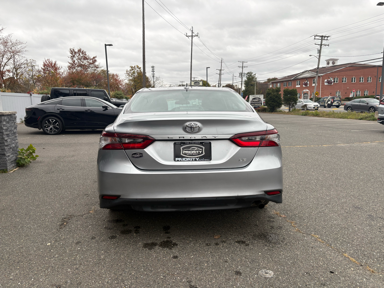 Toyota Camry LE Auto (Natl) 2022 Toyota Camry LE Auto (Natl) 2022