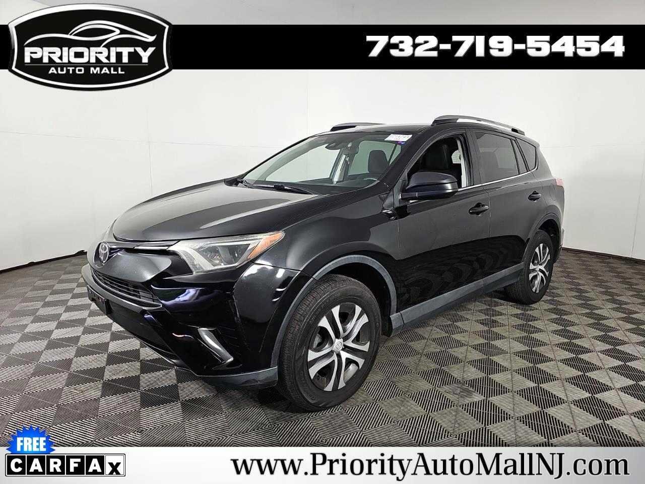 2017 Toyota RAV4 LE AWD