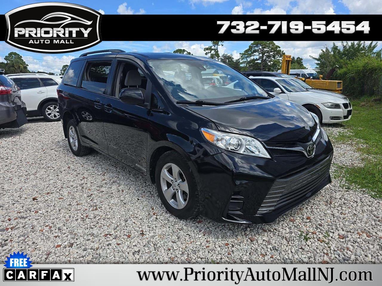 2020 Toyota Sienna LE