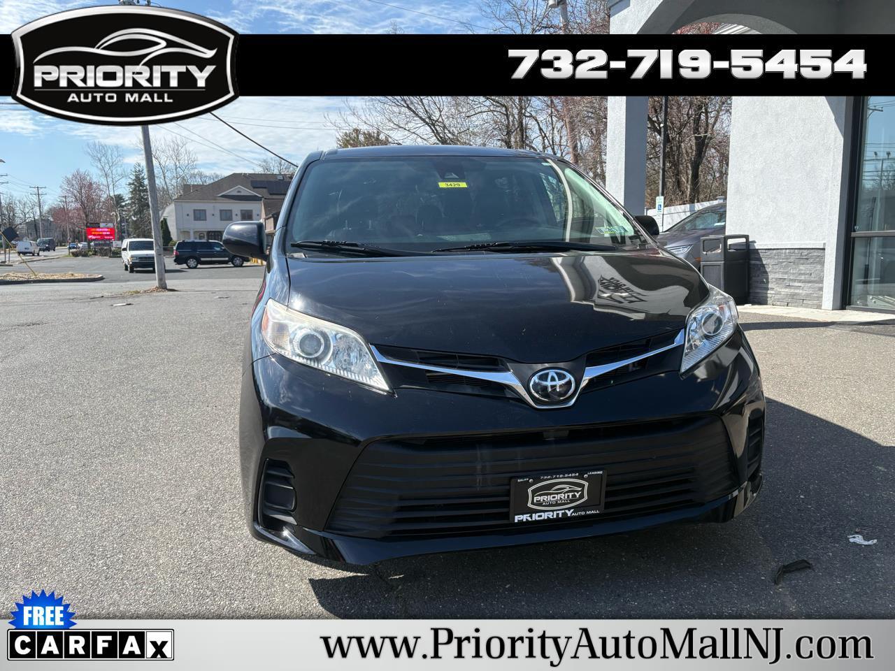 2020 Toyota Sienna LE FWD 8-Passenger (Natl)