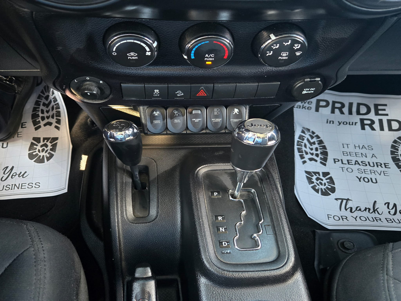 Jeep Wrangler Unlimited 4WD 4dr Sport 2016 Jeep Wrangler Unlimited 4WD 4dr Sport 2016