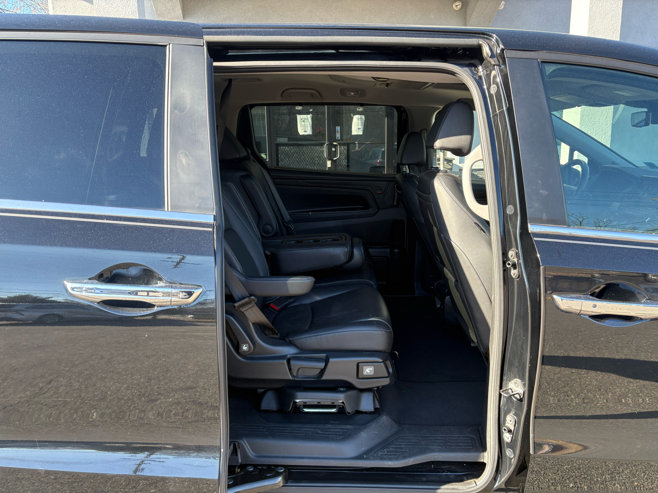 Honda Odyssey Touring Auto 2023