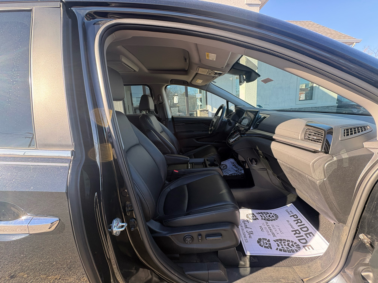 Honda Odyssey Touring Auto 2023