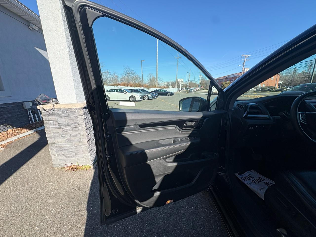 Honda Odyssey Touring Auto 2023