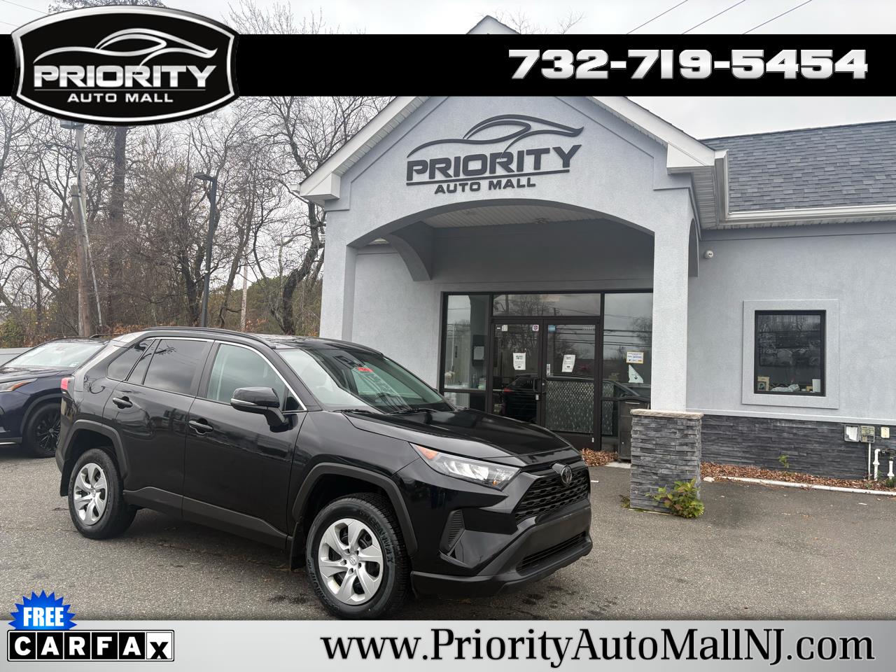 2021 Toyota RAV4 LE AWD (Natl)