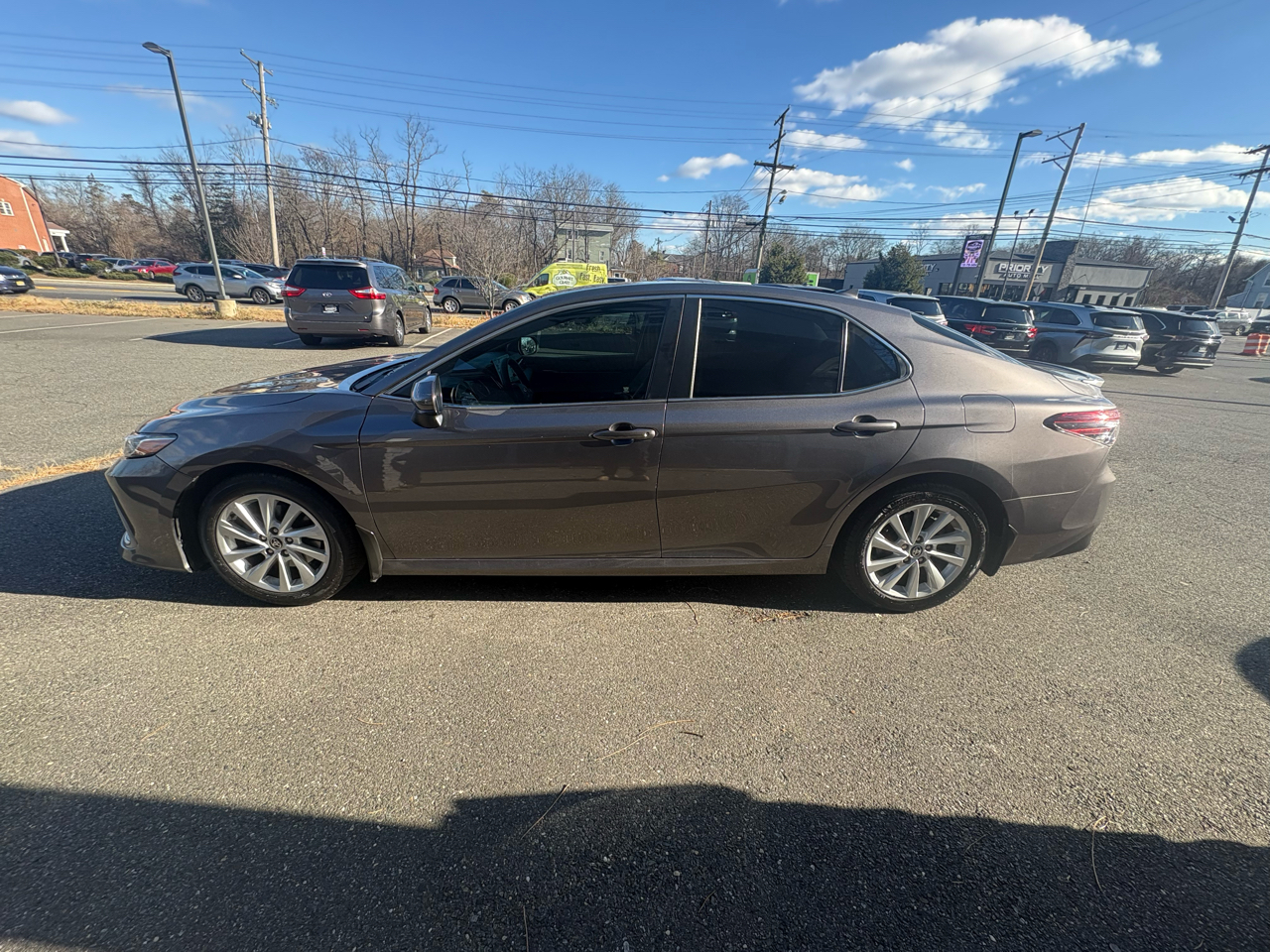Toyota Camry LE Auto (Natl) 2023