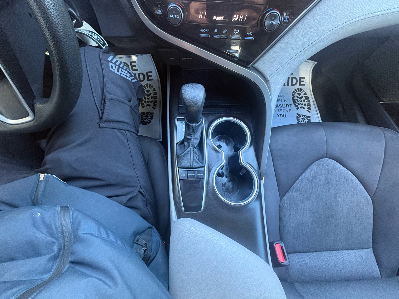 Toyota Camry LE Auto (Natl) 2023