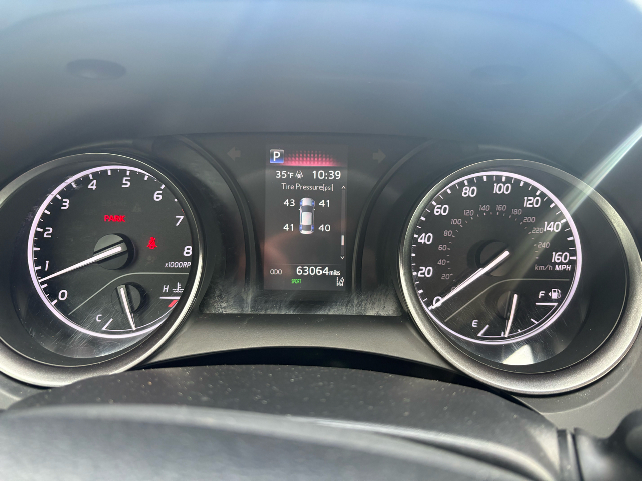 Toyota Camry SE Auto (Natl) 2022