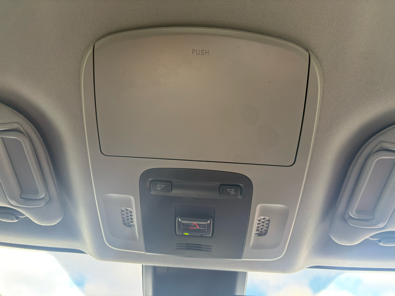 Toyota Camry SE Auto (Natl) 2022