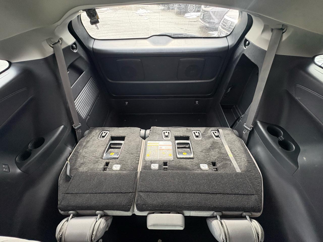 Toyota Sienna LE AWD 8-Passenger (Natl) 2024