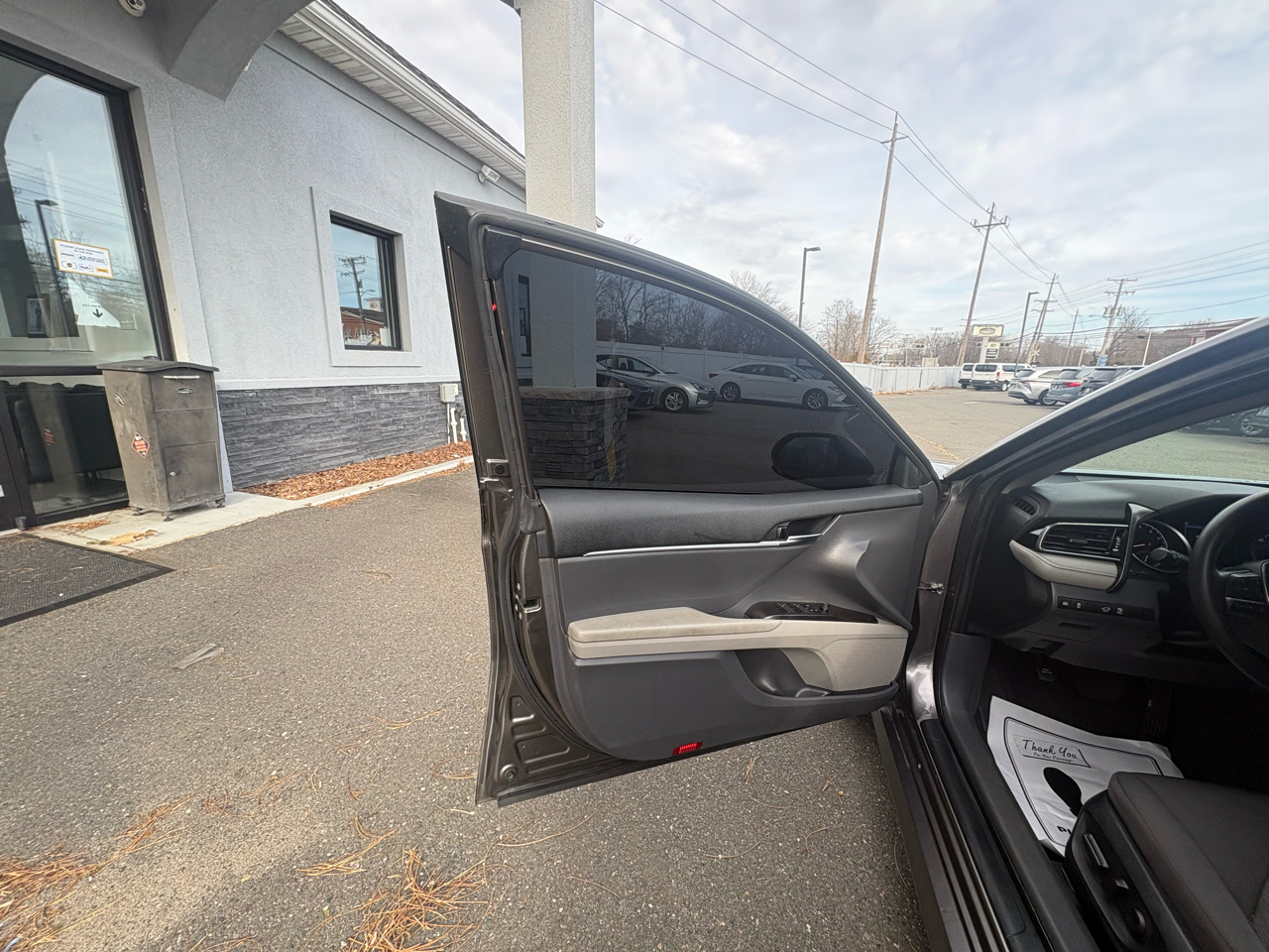 Toyota Camry LE Auto (Natl) 2023