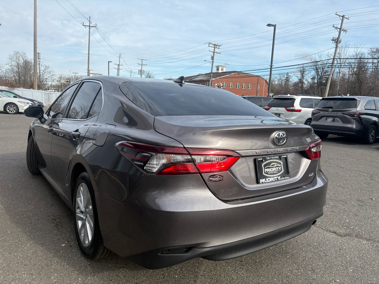 Toyota Camry LE Auto (Natl) 2023