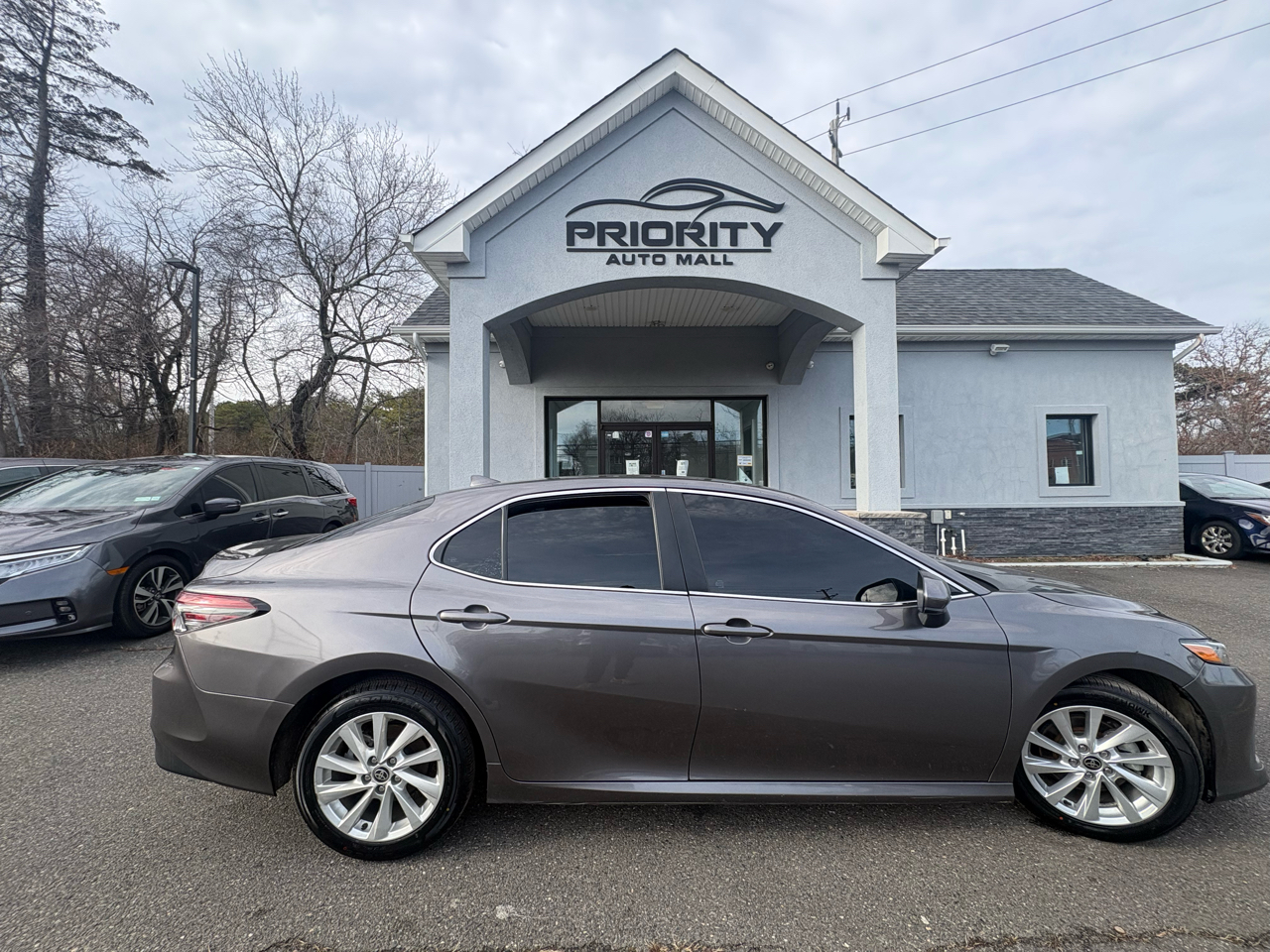 Toyota Camry LE Auto (Natl) 2023
