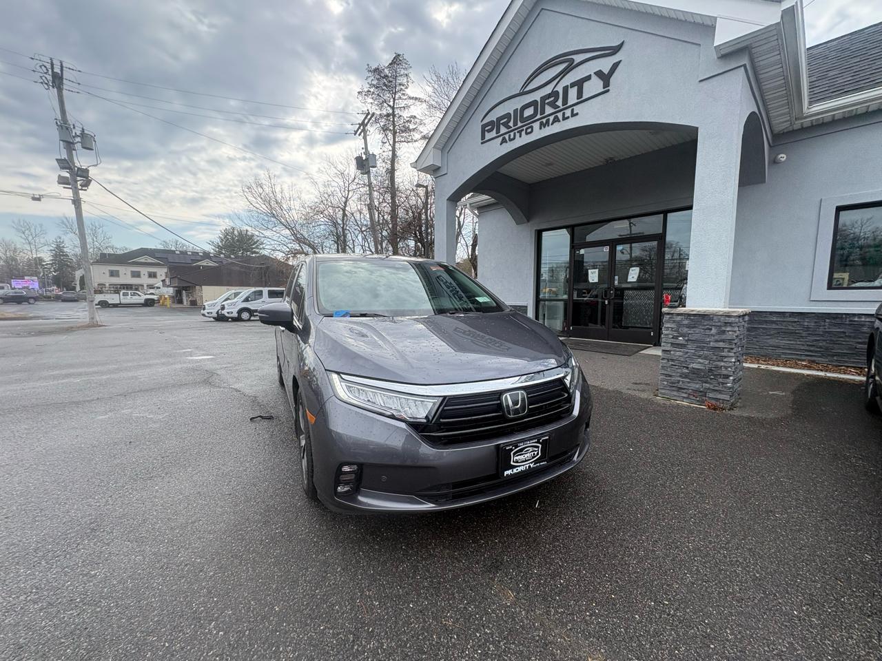 Honda Odyssey Touring Auto 2023