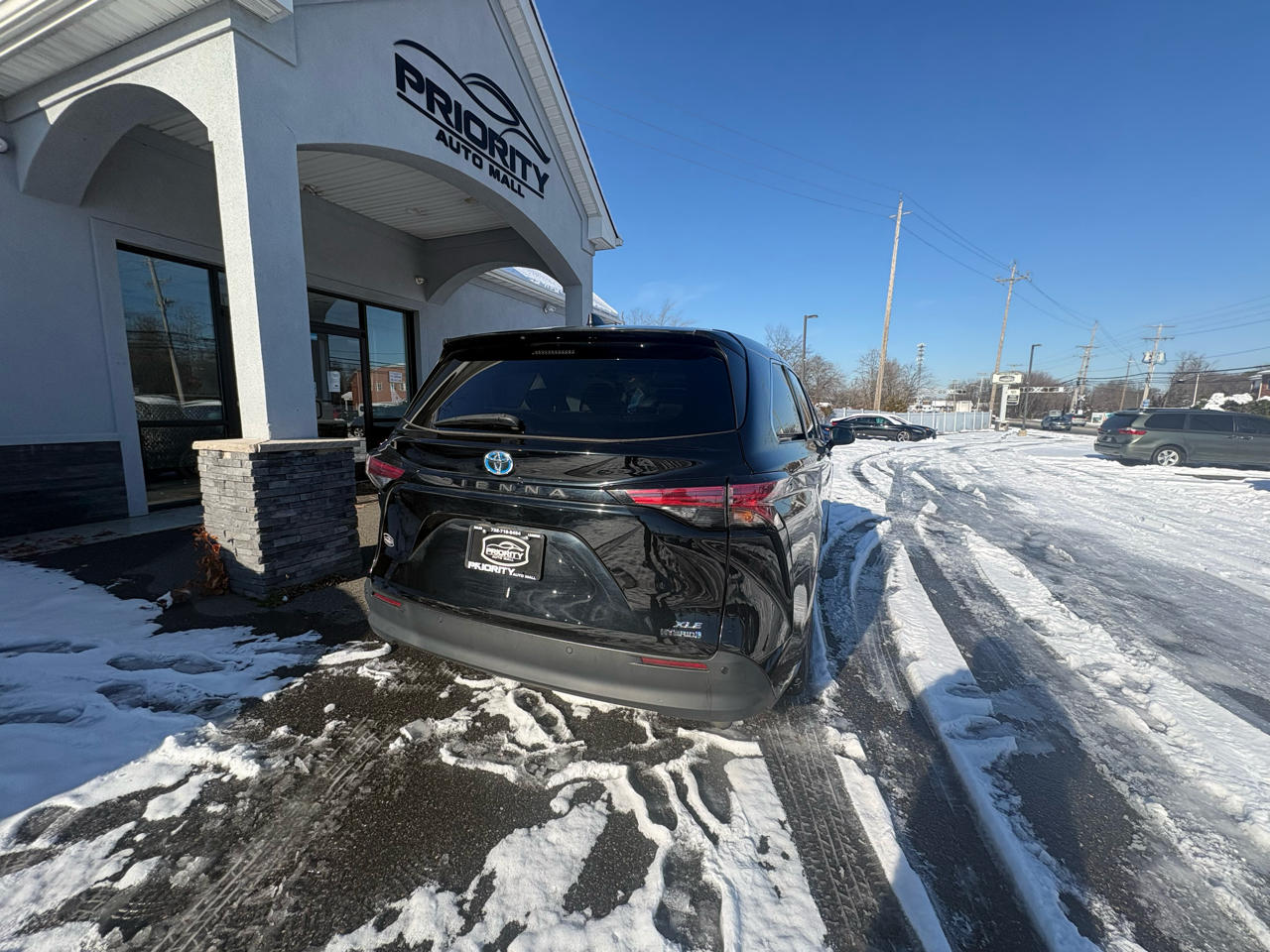 Toyota Sienna XLE FWD 8-Passenger (Natl) 2022