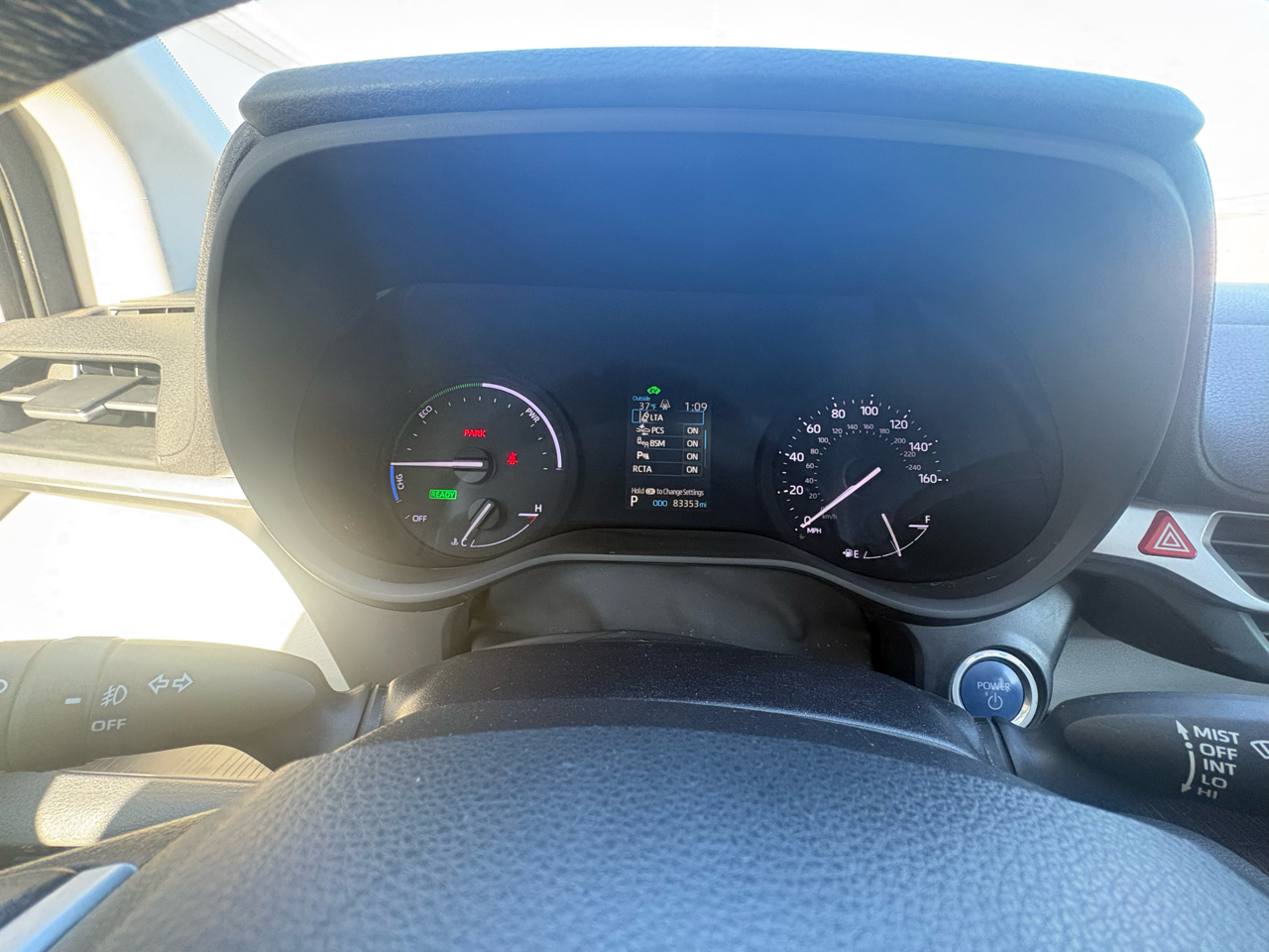 Toyota Sienna XLE FWD 8-Passenger (Natl) 2022