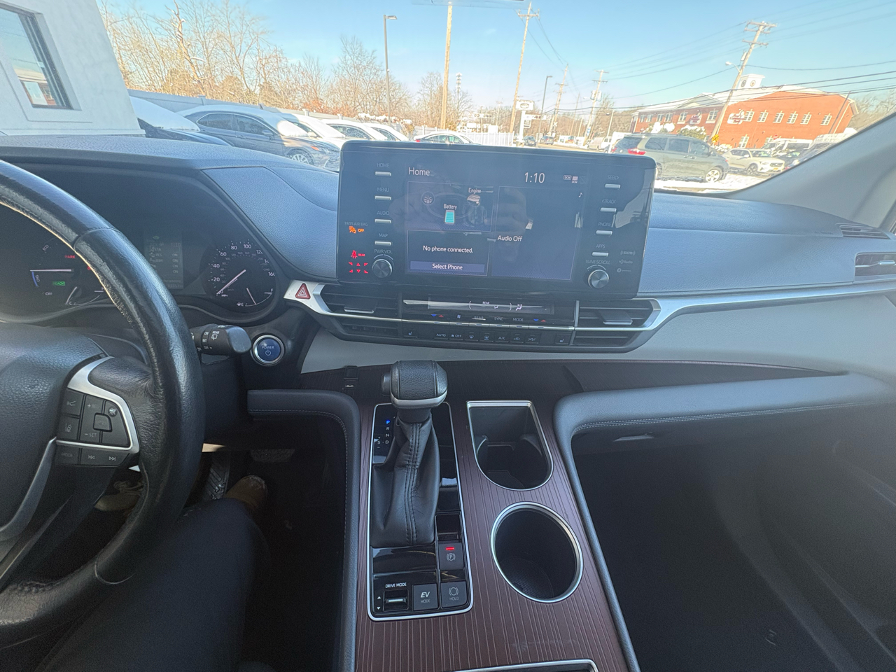 Toyota Sienna XLE FWD 8-Passenger (Natl) 2022