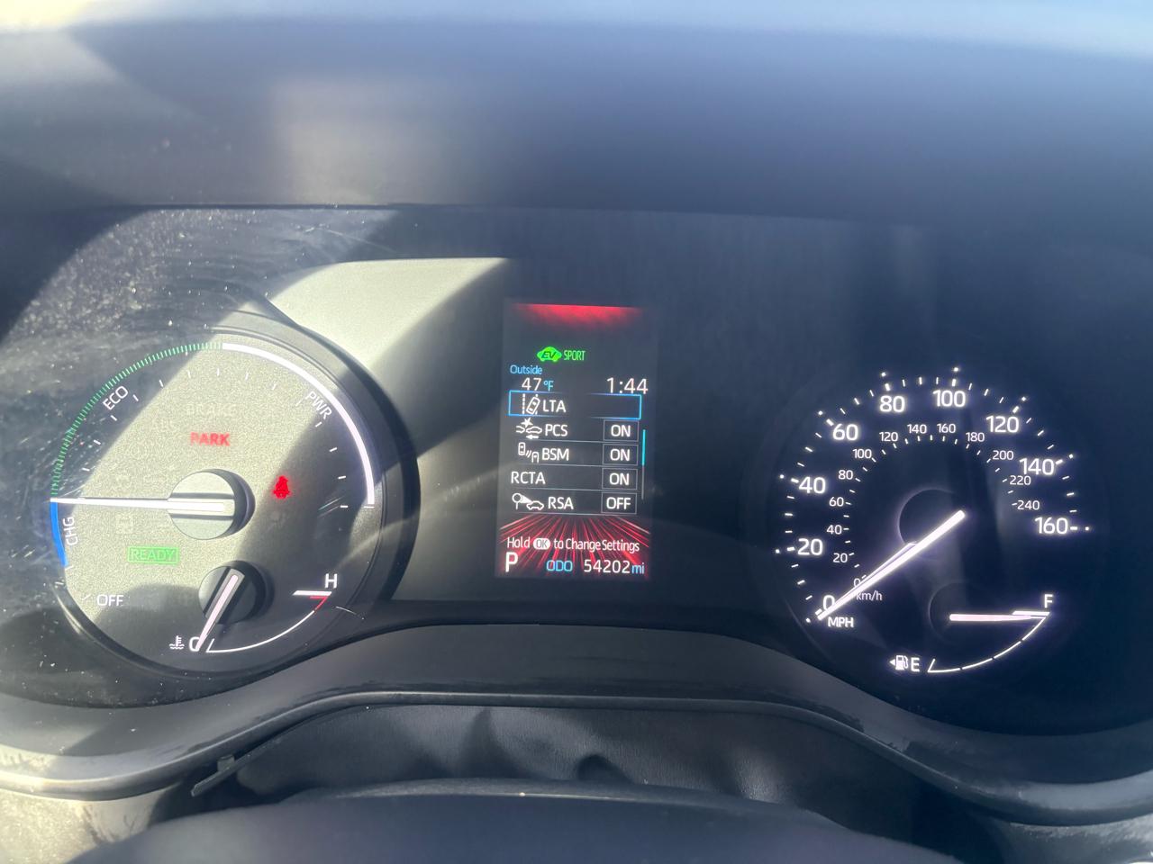 Toyota Sienna LE FWD 8-Passenger (Natl) 2024