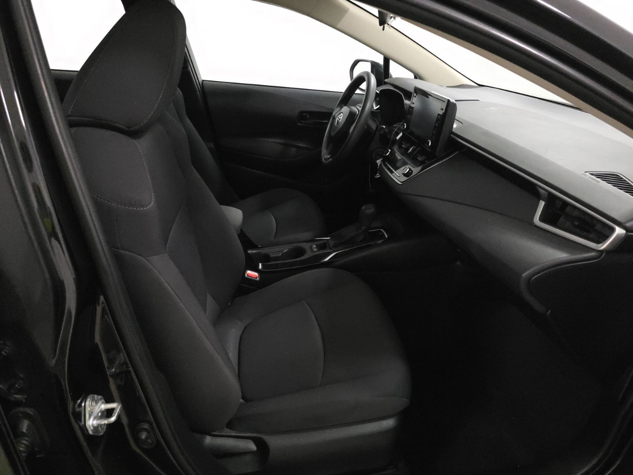 Toyota Corolla LE CVT (Natl) 2022