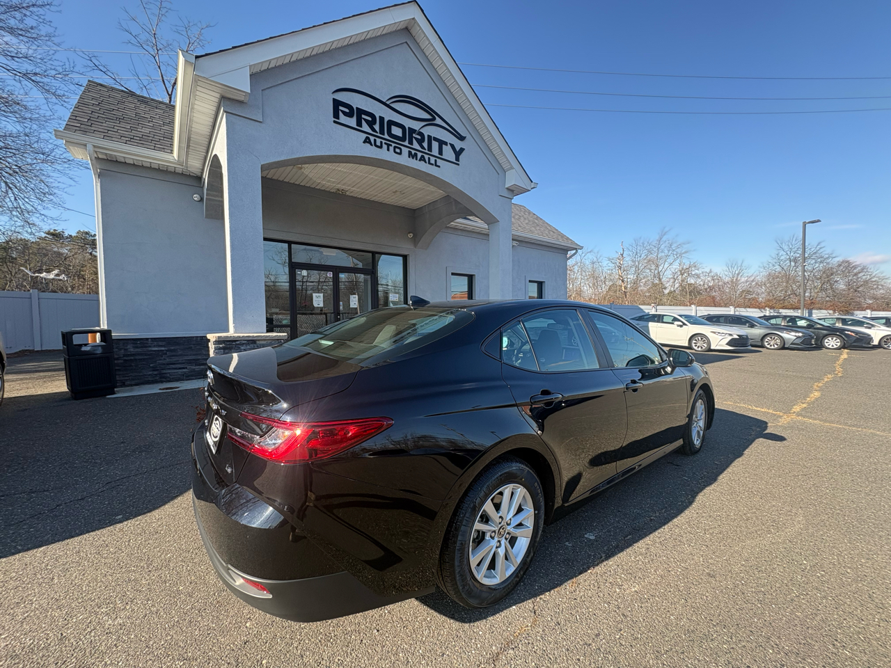 Toyota Camry XLE (Natl) 2025