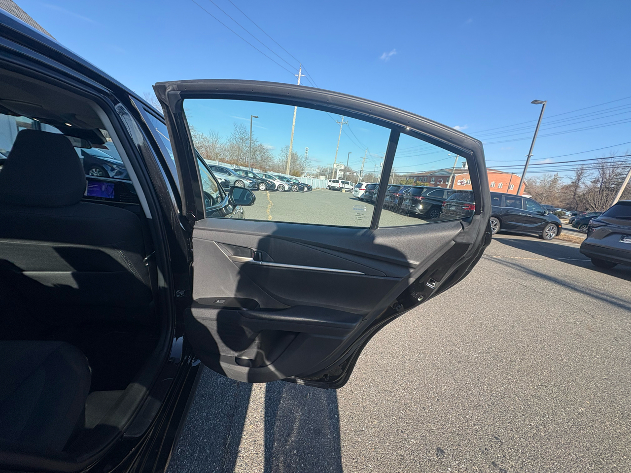 Toyota Camry XLE (Natl) 2025