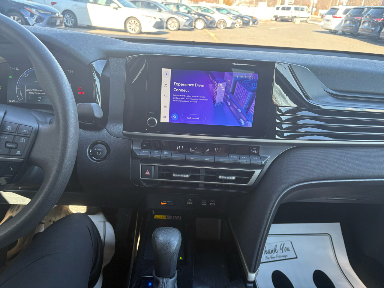 Toyota Camry XLE (Natl) 2025