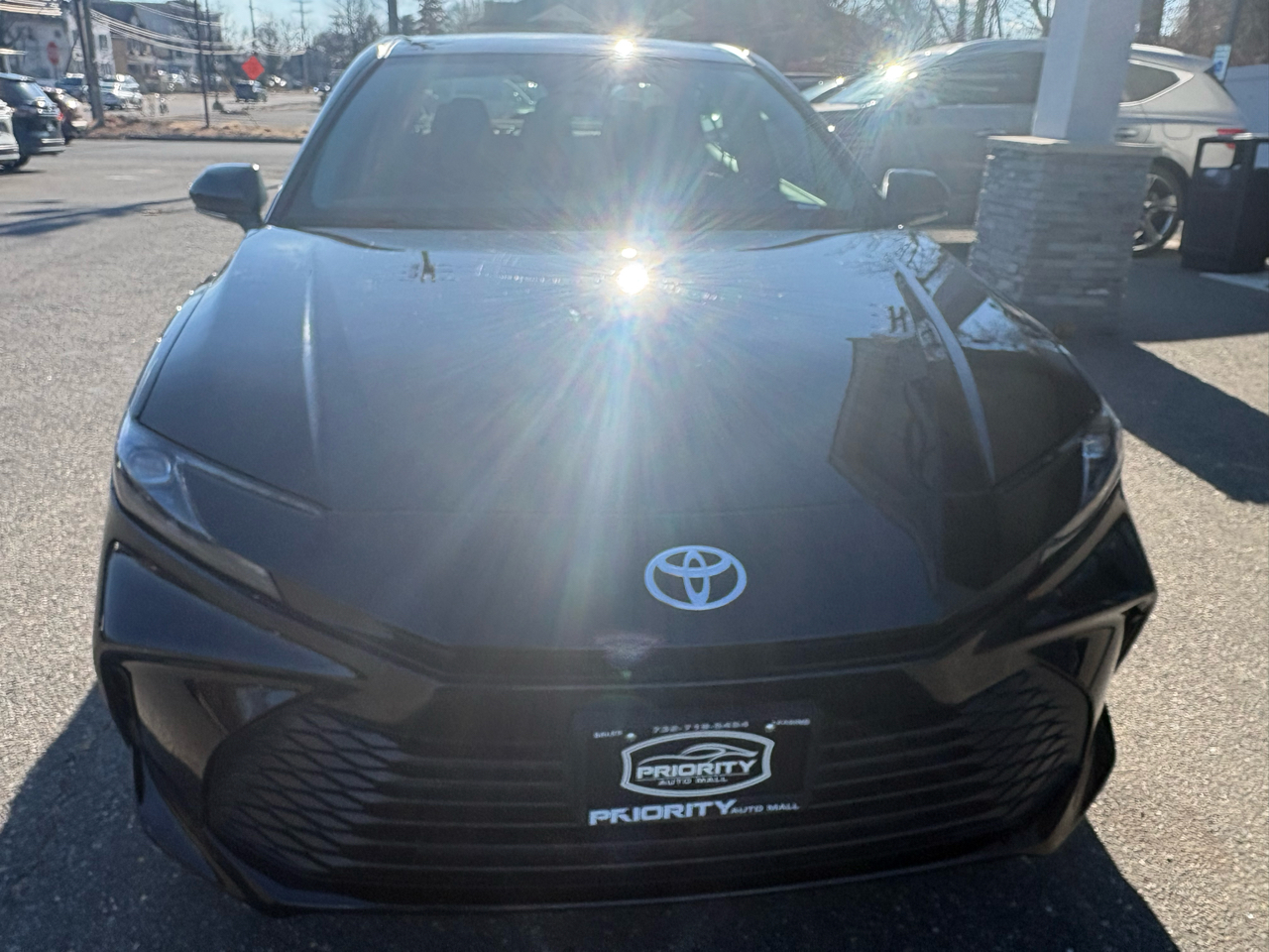 Toyota Camry XLE (Natl) 2025