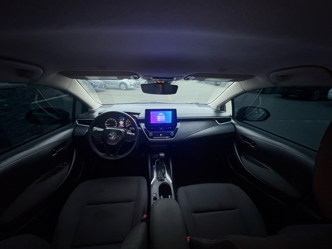 Toyota Corolla LE 4D Sedan 2025