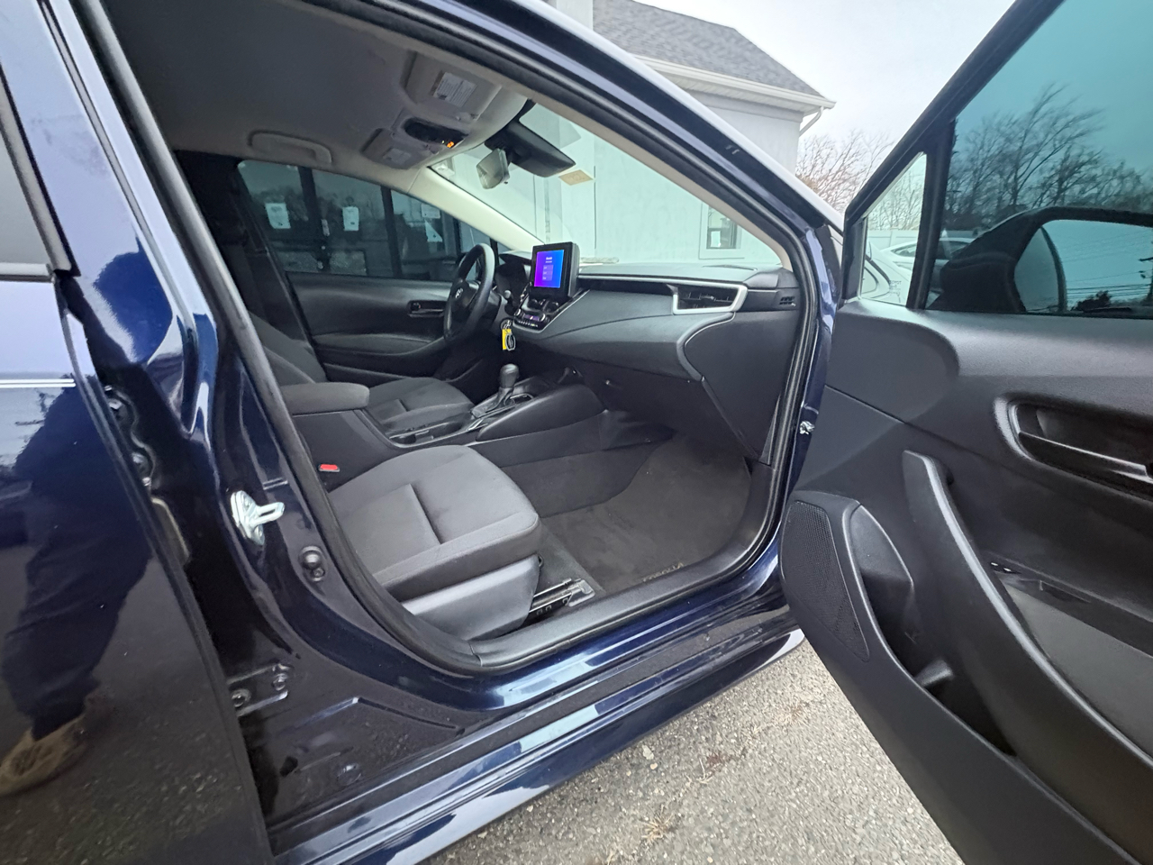 Toyota Corolla LE 4D Sedan 2025