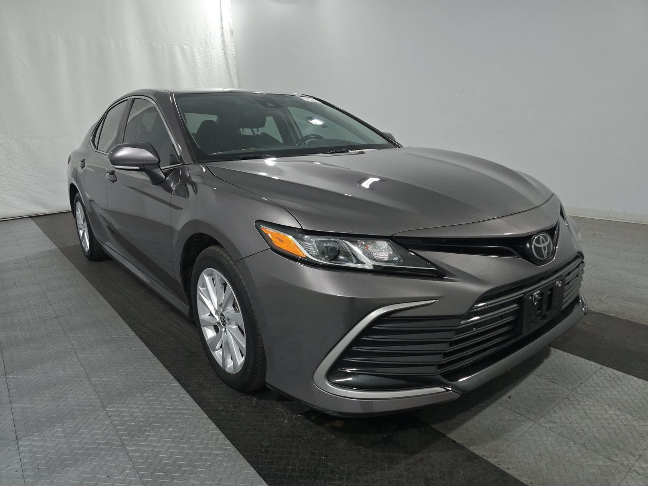 Toyota Camry LE Auto (Natl) 2023