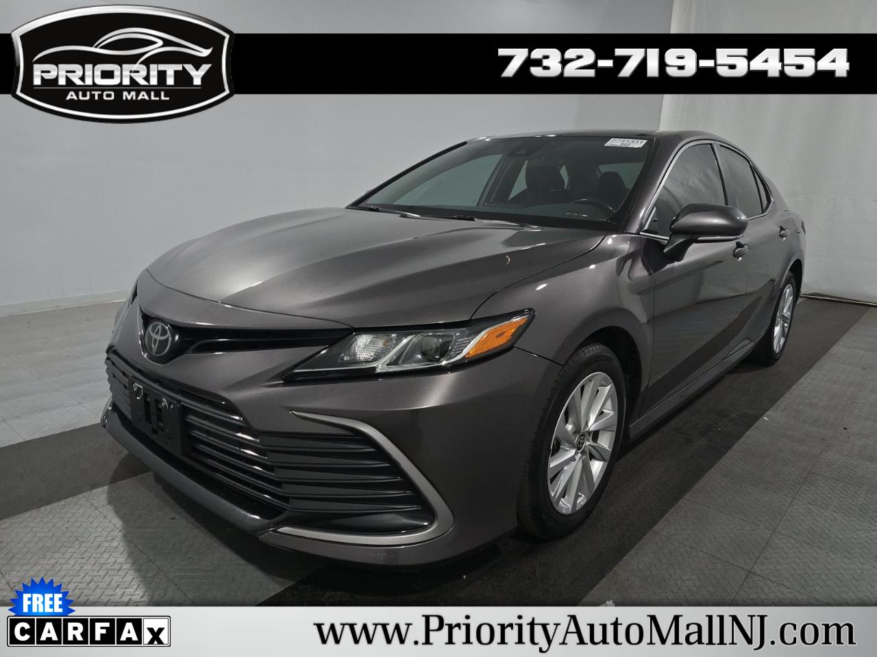 Toyota Camry LE Auto (Natl) 2023