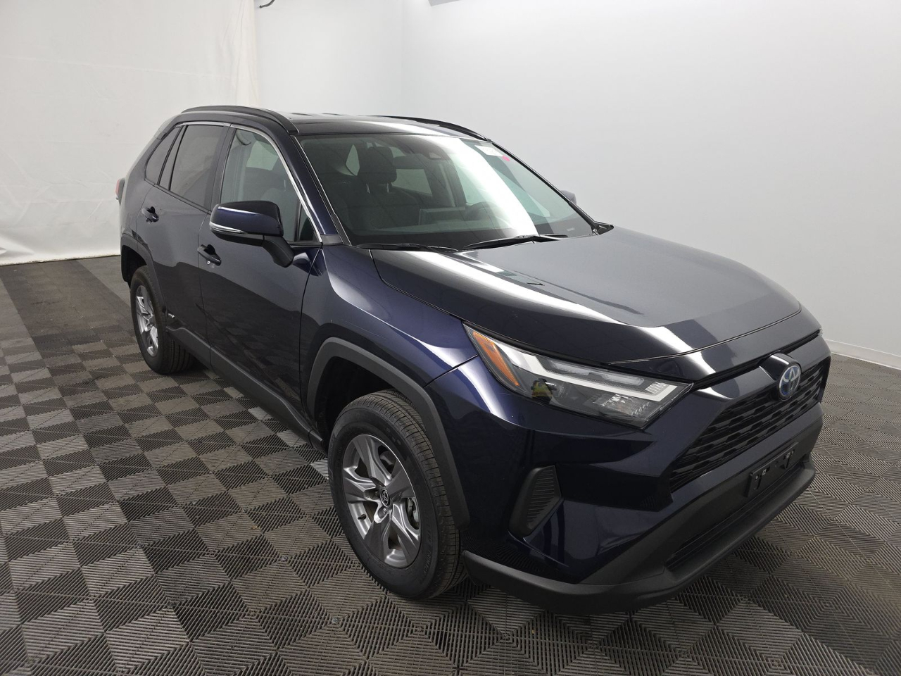 Toyota RAV4 XLE AWD (Natl) 2023